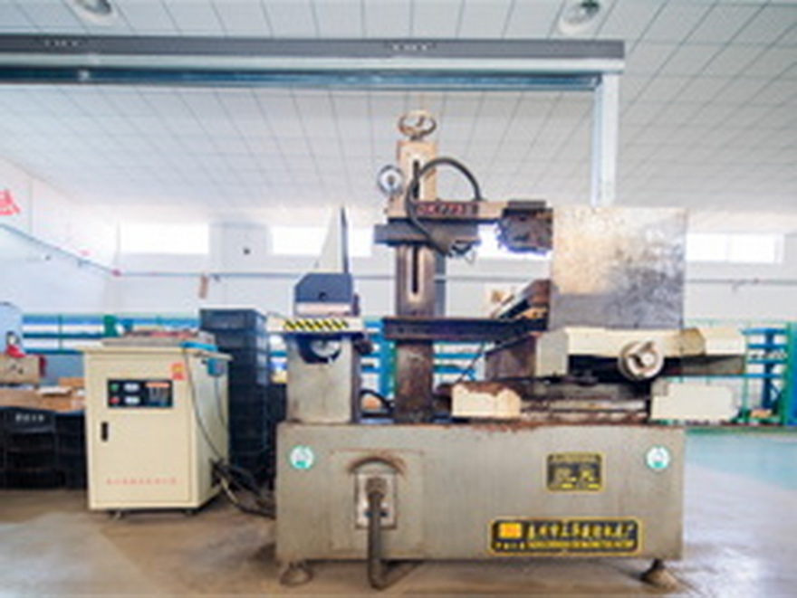 wire cutting machine